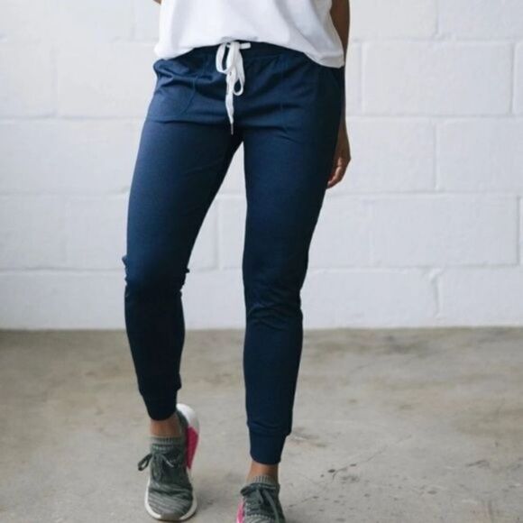 Zyia • Navy Blue Cozy Jogger Pants size Small - Picture 1 of 7